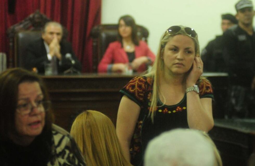 Le encontraron un celular a Carlín Moreno e investigan si fue el usado para amenazar a Carolina Píparo desde la cárcel