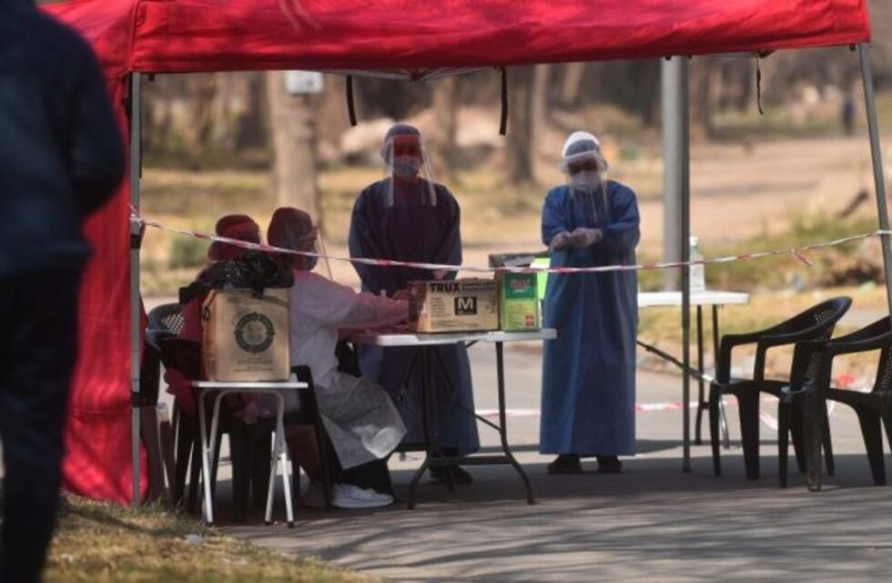 Extienden cordones sanitarios en Villa Angelelli y Villa Rivadavia