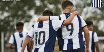 Los más chicos de la T en AFA tuvieron un sábado a lo grande, goleando a River\u002E