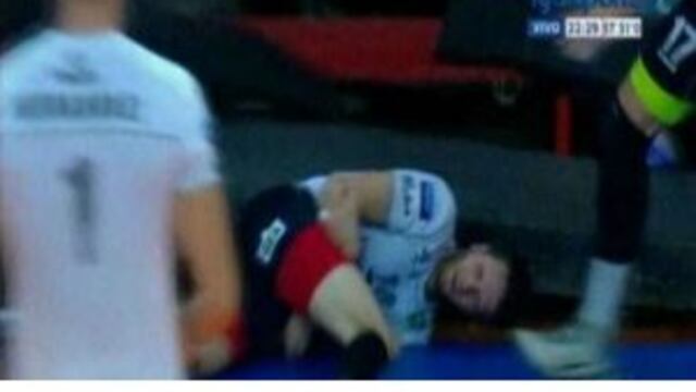 Impactante lesiu00f3n de Guillermo Garcu00eda en el vu00f3ley argentino.