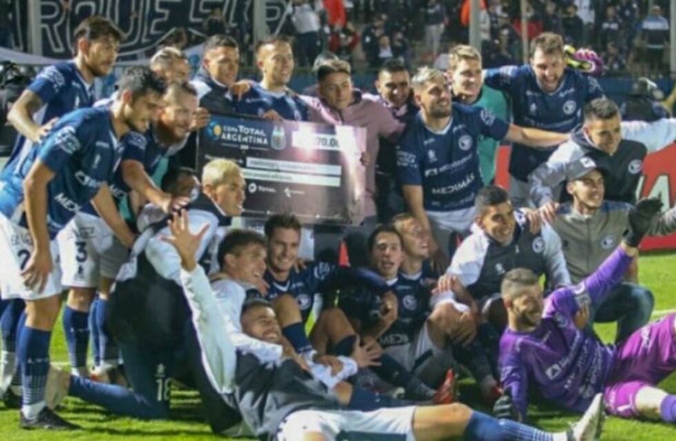 Copa Argentina: Independiente Rivadavia y Lanús jugarán en cancha de Arsenal