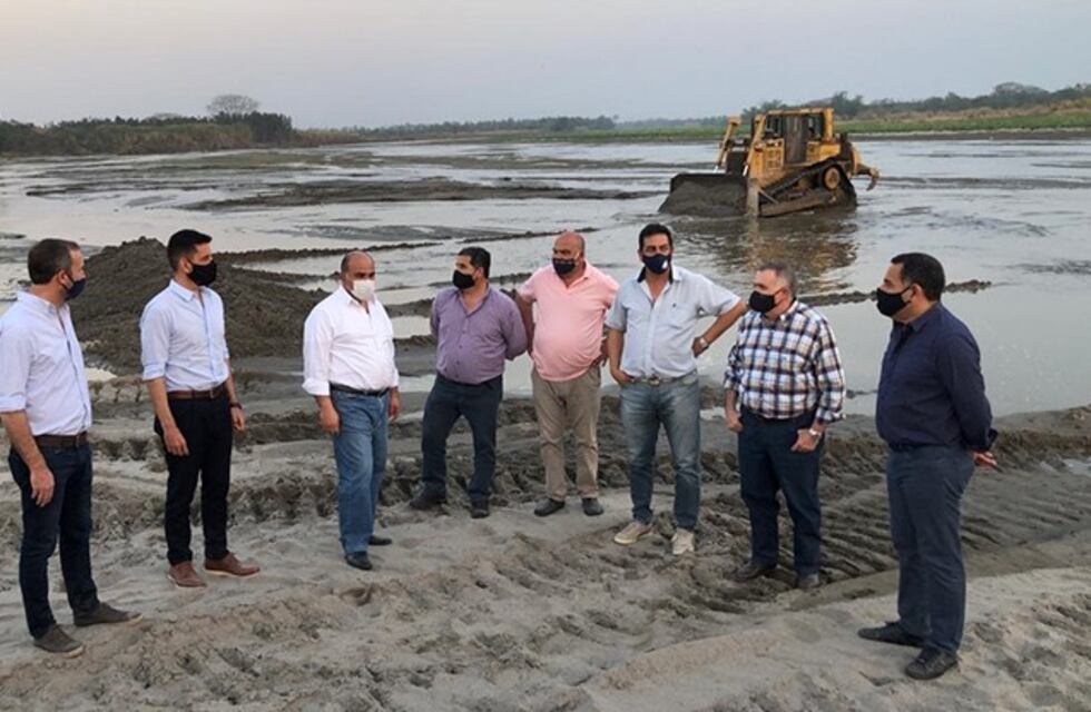 Para evitar inundaciones a futuro trabajan en el reencauce del río Gastona