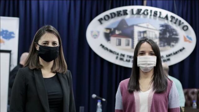 Legisladoras Colazo y Vuoto