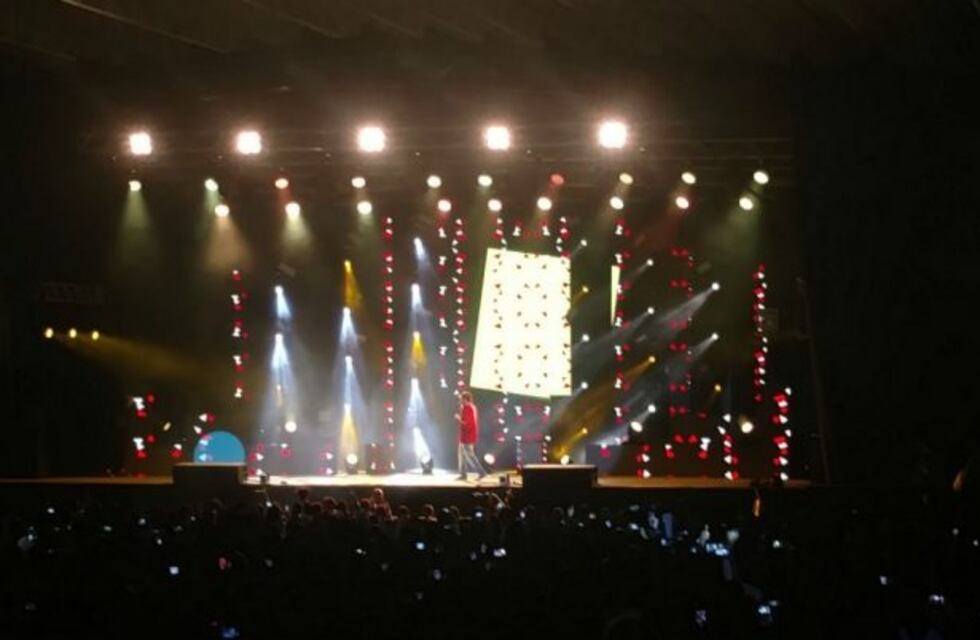 Paulo Londra jugó de local en Córdoba y desbordó de carisma