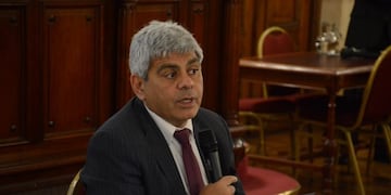 Jorge Baclini, el jefe de los fiscales de Santa Fe, aseguró que no se necesitan las Fuerzas Armadas para combatir el narcotráfico en Rosario.