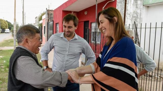 DYN06, BUENOS AIRES 06/05/2017, LA GOBERNADORA MARu00cdA EUGENIA VIDAL RECORRIu00d3 EL BARRIO PARQUE JARDu00cdN DE JOSu00c9 C. PAZ, EN EL MARCO DEL TERCER