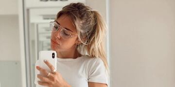 Nati Jota mostró el tierno regalo que le dejó un admirador secreto en su auto