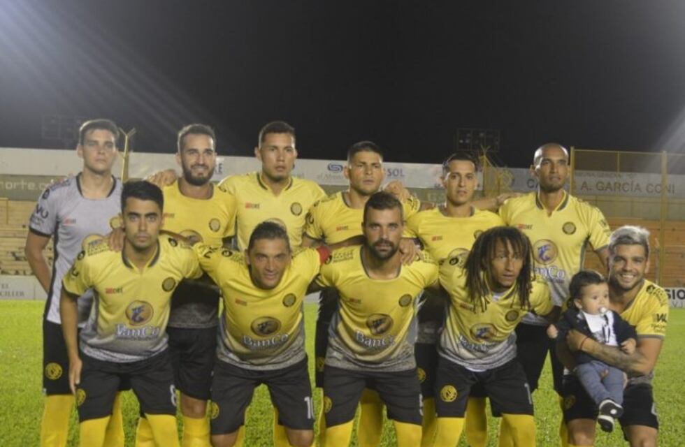 La terna arbitral que controlará el partido entre Crucero y el DePro