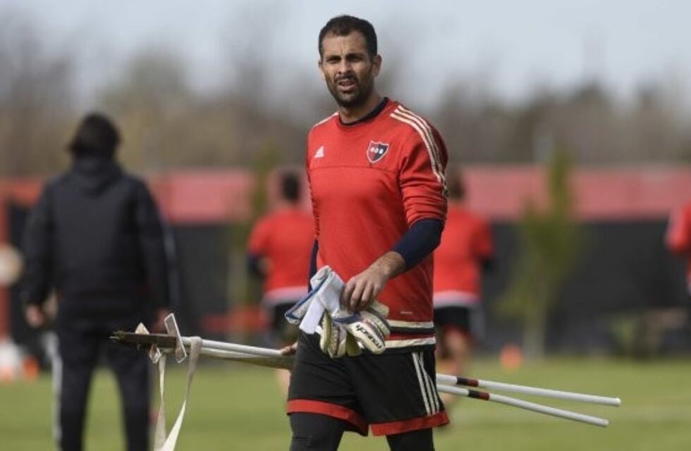 Pocrnjic se lesionó y podría perderse el inicio del torneo