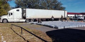 Camion con mercaderia ilegal\u002E