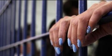 Una mujer deberá percibir $1\u002E600\u002E000 por estar detenida indebidamente durante un año y 8 meses\u002E