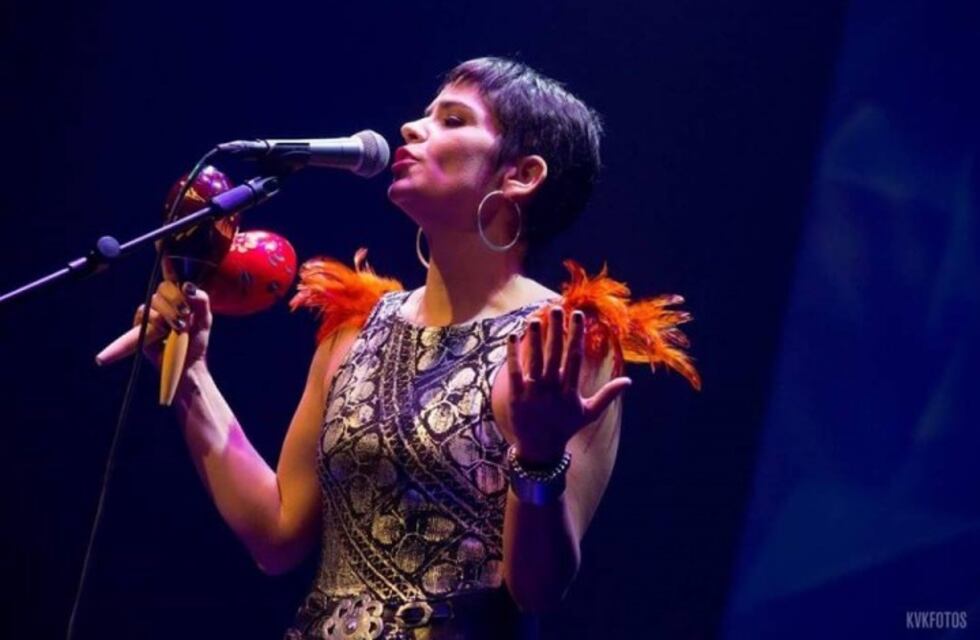 Barbarita palacios, la ganadora del Gardel, llega a Resistencia