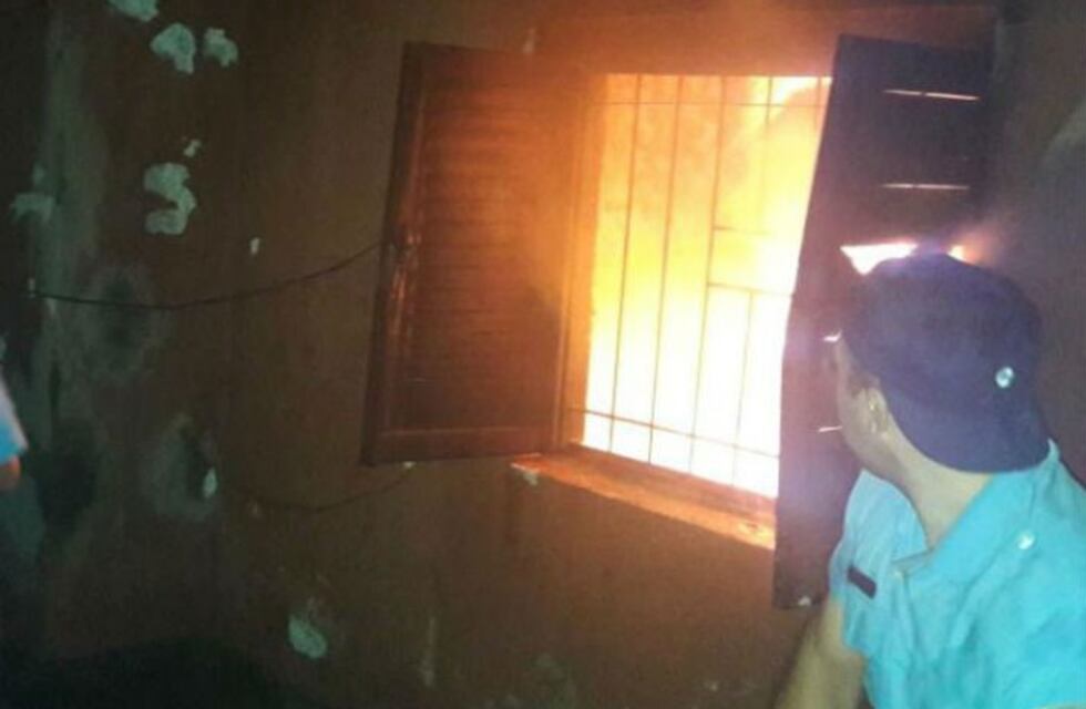 Jesús María: la detuvieron por prender fuego la casa de su ex