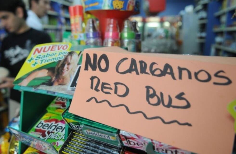 Faltan lugares donde recargar la Red Bus