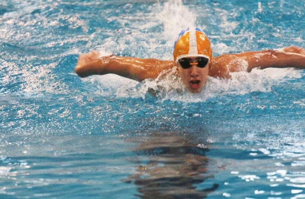 El nadador fueguino Francisco Picatto compite en Santiago de Chile
