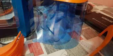 Viseras creadas en la Escuela Técnica de Chicoana (El Tribuno)