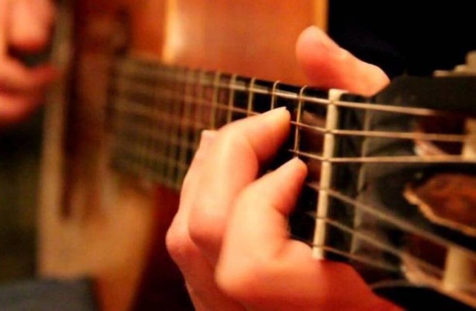 Hoy comienzan las peñas virtuales con artistas sanluiseños