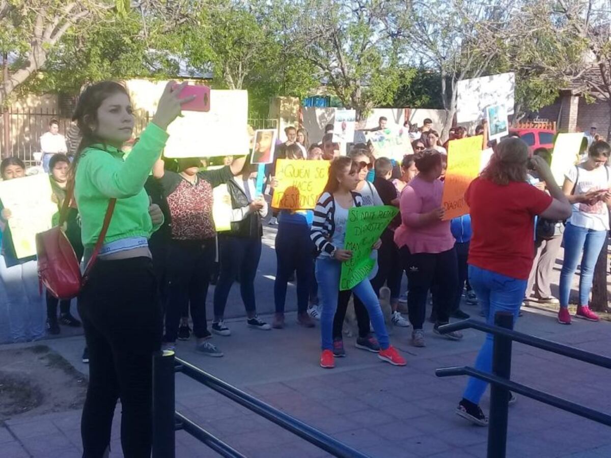 Conmoción, marcha y reclamo en el hospital de Tilisarao\u002E