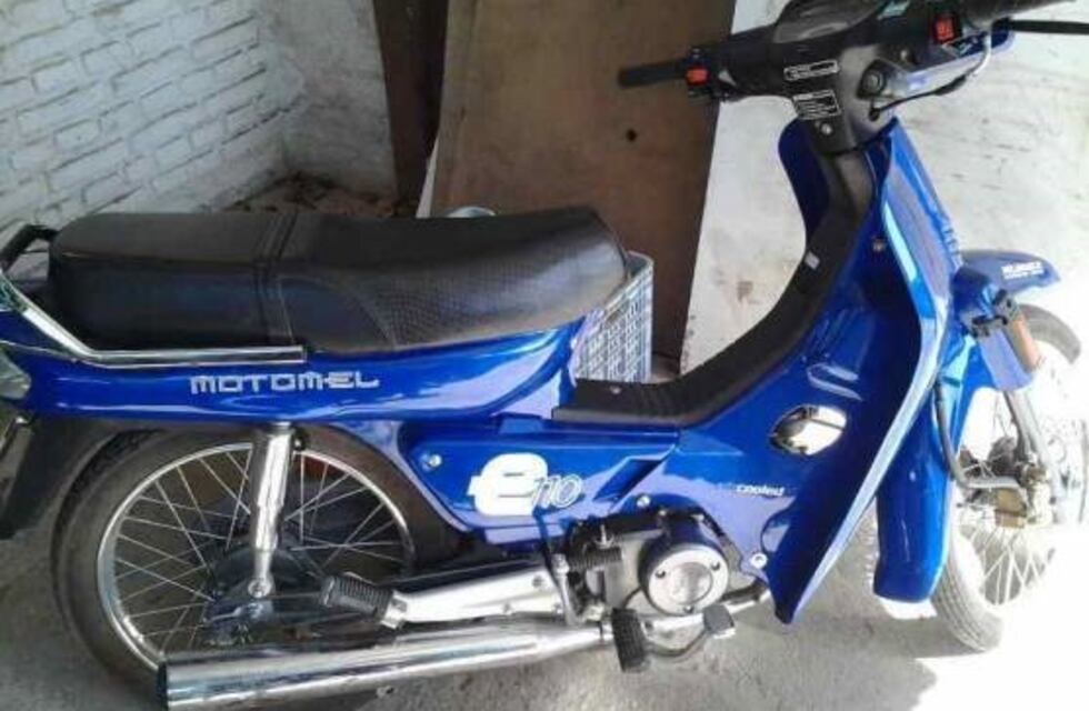 Interceptan a motociclista y roban el rodado