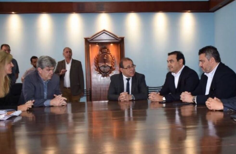 Plan para evitar inundaciones en la Capital: el Gobernador se reunió con el Intendente