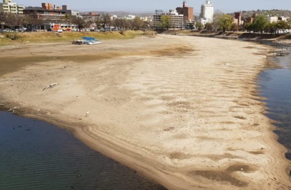 Emergencia hídrica en Carlos Paz: "Sólo para el consumo humano y limpieza"