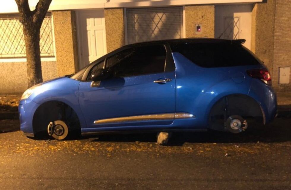 Crecen los robos de neumáticos en barrios rosarinos