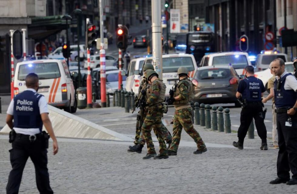 Tensión en Bélgica: Evacúan la estación de trenes de Bruselas tras una explosión