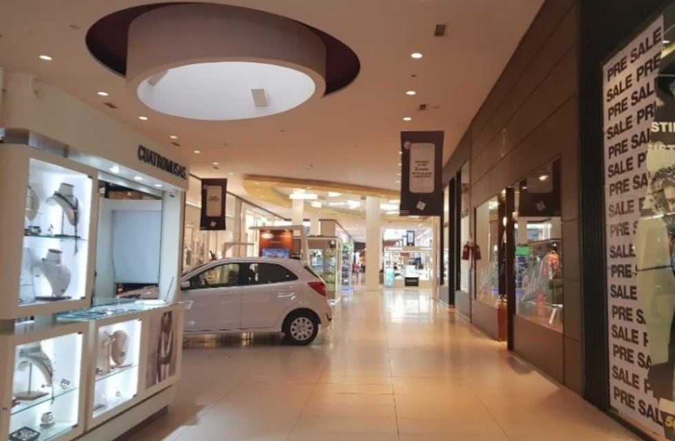 Anticipan que desde el viernes podrían reabrir los shoppings en Santa Fe