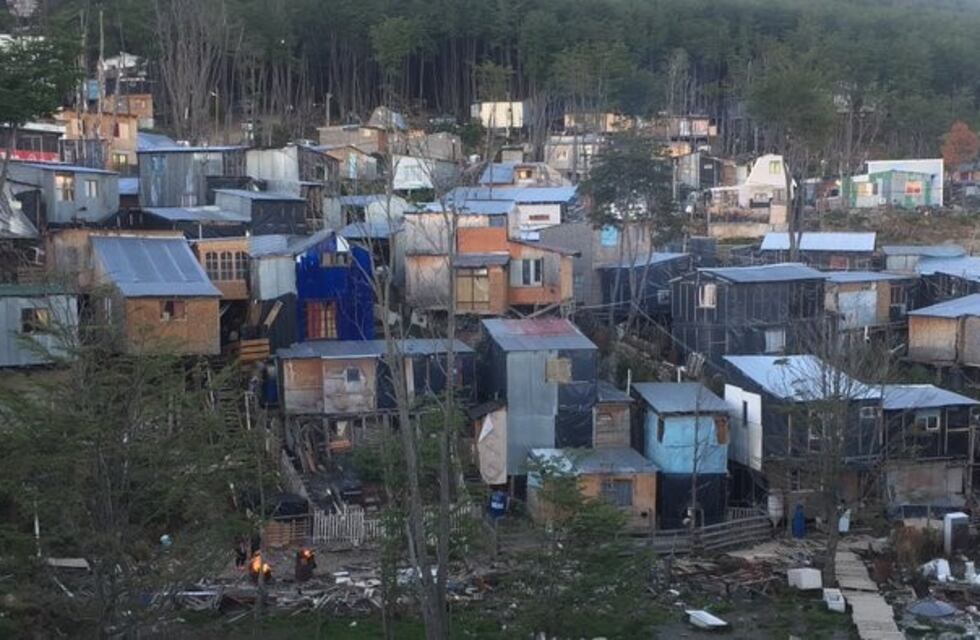 Ushuaia, San Luis y Comodoro Rivadavia duplicaron las cifras de pobreza en un año