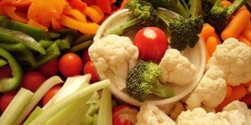 Comer vegetales grillados es una buena opción en invierno\u002E