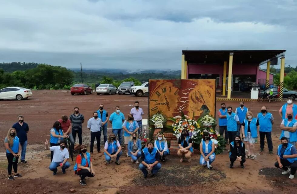 Se inauguró un mural en homenaje a Marilú Leverberg