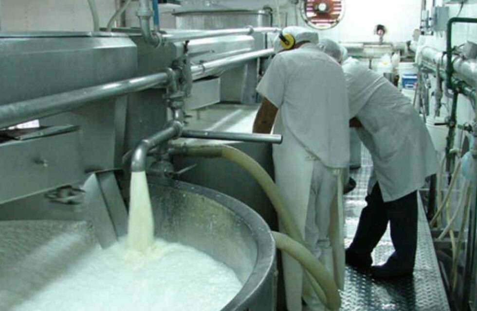 La industria lechera cerró una paritaria del 70%