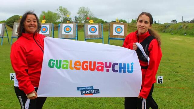 La gualeguaychense Ernestina Fernández y Juan Pedro Perini de Chajarí, consiguieron Medalla de Oro, ganándole  6-2 a Santa Fé.