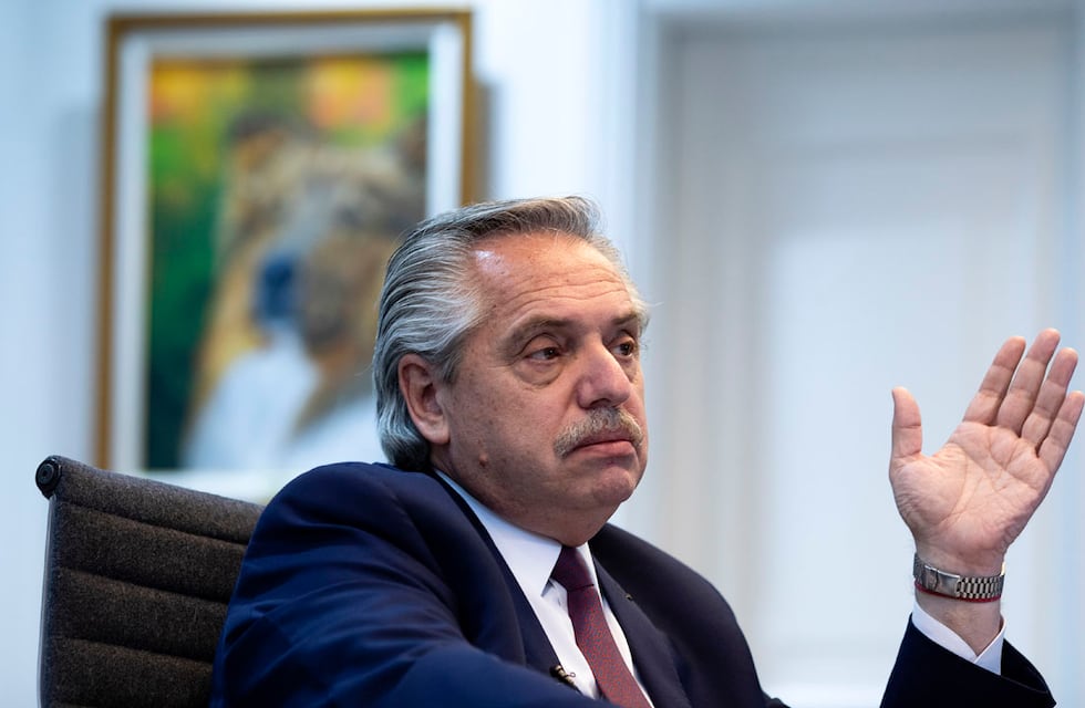 Alberto Fernández inicia su gira internacional para participar del Foro por la Paz y del G20