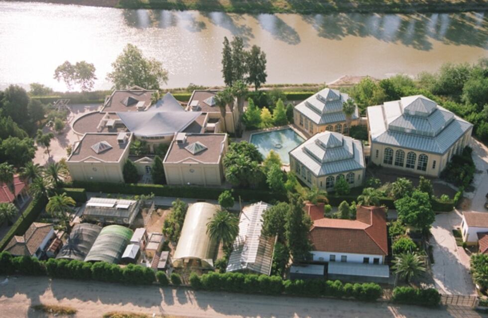 Florece el amor: primer casamiento en el Botánico de Córdoba