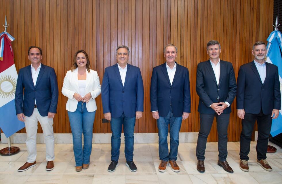 Elecciones 2023 en Córdoba: tres dirigentes del PRO se pasaron al PJ y apoyaron a Martín Llaryora