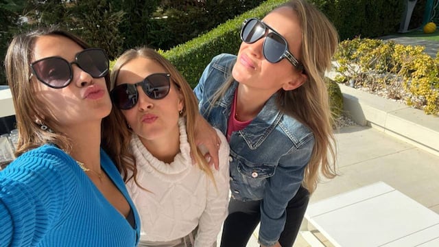 Antonela Roccuzzo festejando su cumple con amigas