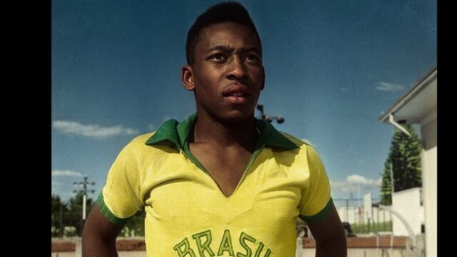 Se estrena el documental sobre la vida de Pelé.