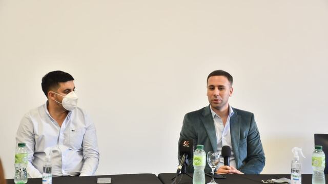 Oestmann recorrió diversas localidades de la provincia con el fin de recuperar la rutina de visitas al interior del Chaco para mantener la impronta de la Casa de Altos Estudios emprendedora y con un rol social activo pleno para la comunidad.