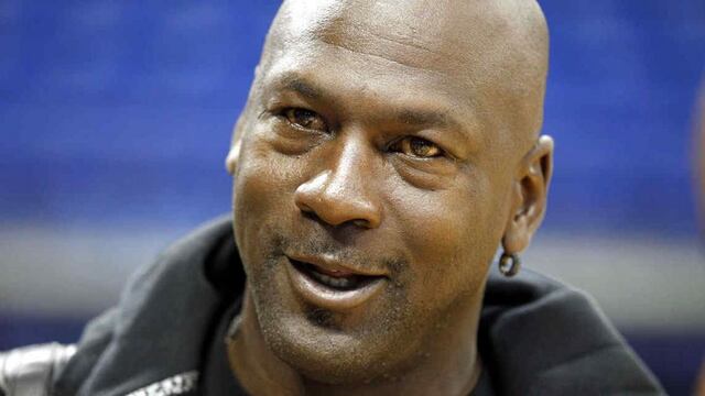 Michael Jordan ganó una suma millonaria por la venta de camisetas de Lionel Messi.