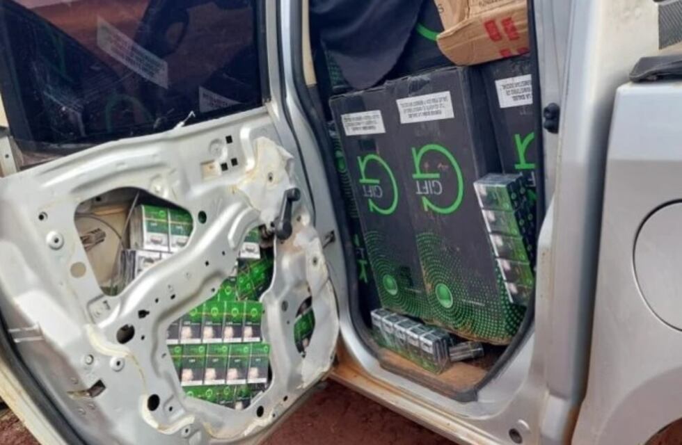 Gendarmes decomisan cigarrillos de contrabando en operativo en Jardín América