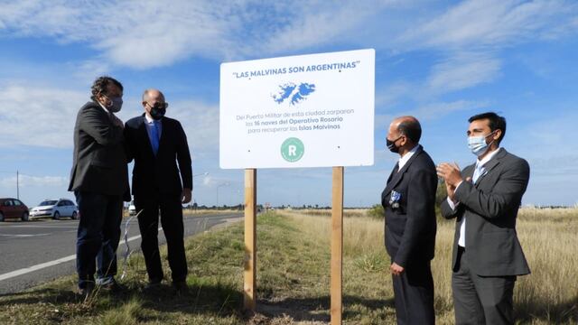 Se instaló un cartel que recuerda la Soberanía sobre Malvinas