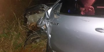 Accidente fatal en Dos de Mayo: dos motociclistas fallecieron tras impactar contra un vehículo.