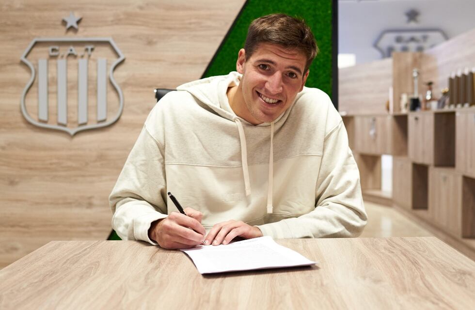 Talleres y una certeza: Renzo Paparelli renovó su contrato