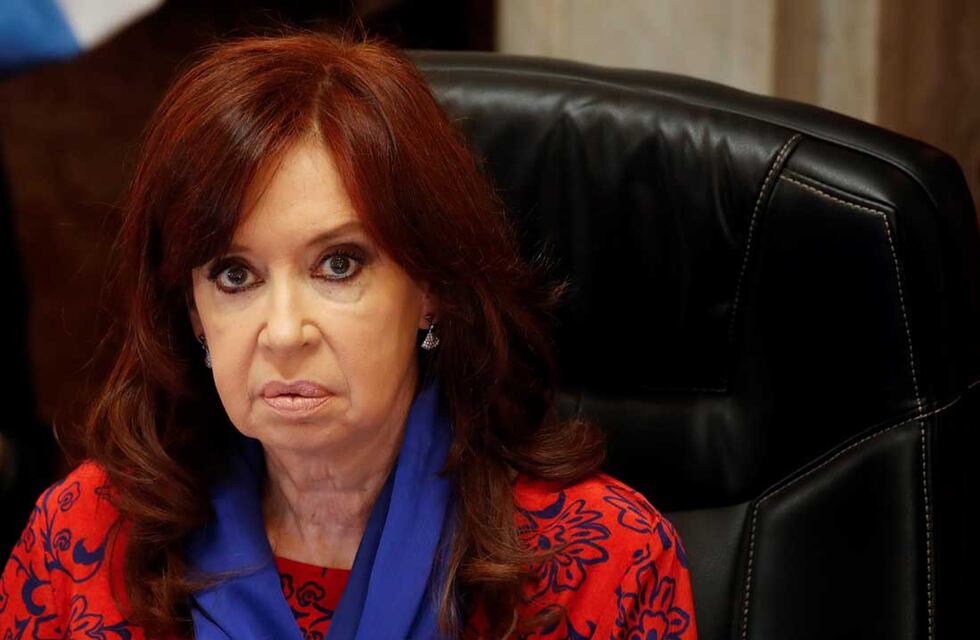 El mensaje de Cristina Kirchner a Esteban Bullrich, tras revelar que padece ELA