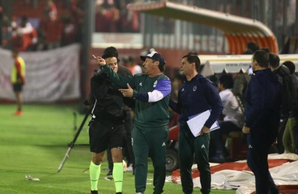 "Hay necesidad de ganar y sumar muchos puntos", dijo Pedro Troglio