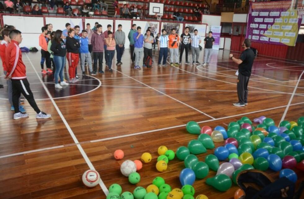 Con unos 900 participantes, concluyó el Congreso y Simposio de Educación Física
