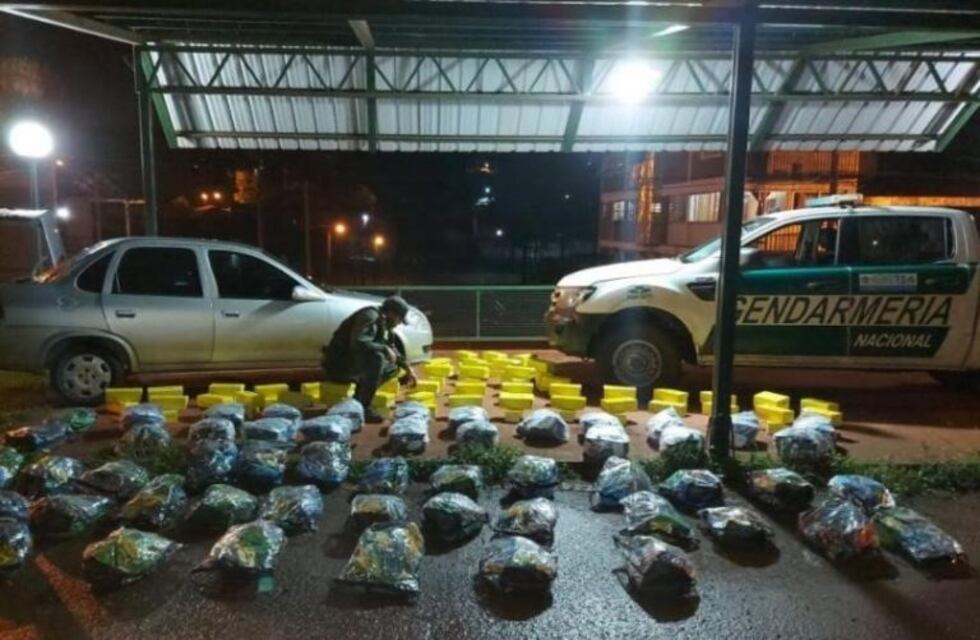 Secuestran calzados de contrabando en Pozo Azul