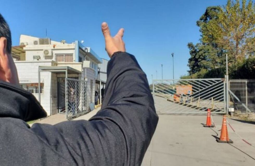 Don Bosco: un chofer le "tiró el colectivo" a ladrón que asaltaba a una mujer
