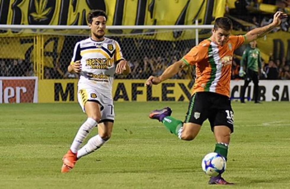 Banfield le ganó 3-0 a Olimpo y lo hundió más en la zona de descenso